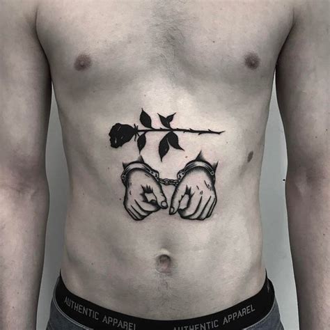 tatuajes debajo del abdomen hombre|46 ideas de Tatuajes abdomen hombre